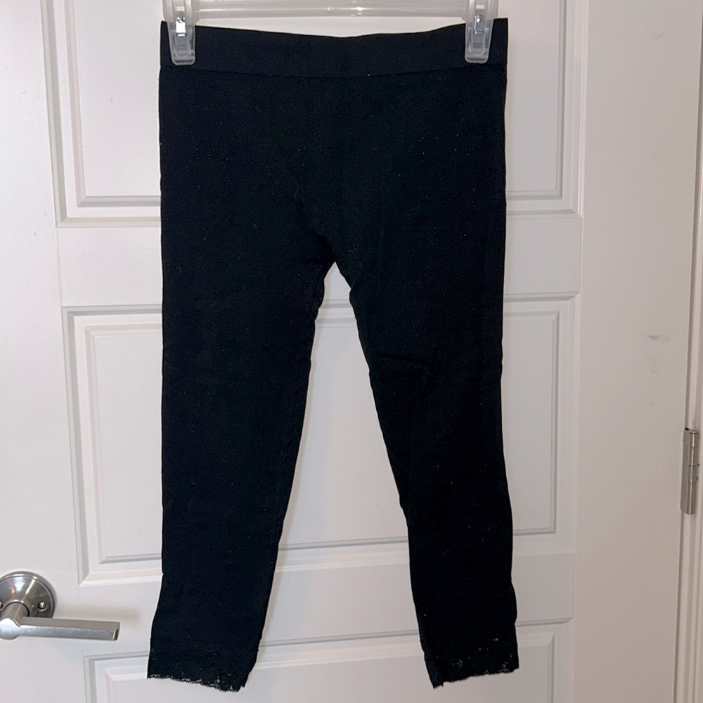 FREE (with buy) Black Capri Leggings